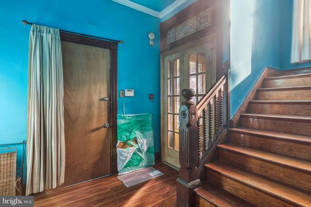 1018 S 49TH ST, Philadelphia, PA 19143