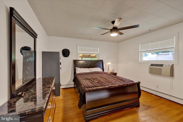 81 E COLLEGE AVE, Wernersville, PA 19565