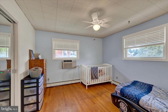 81 E COLLEGE AVE, Wernersville, PA 19565