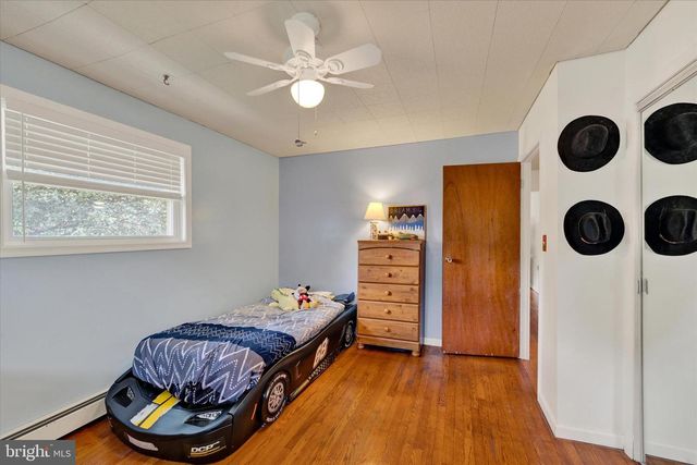 81 E COLLEGE AVE, Wernersville, PA 19565