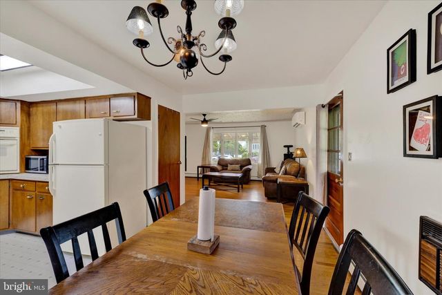 81 E COLLEGE AVE, Wernersville, PA 19565