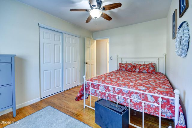 6 Jo Ann Court, Colonie, NY 12205