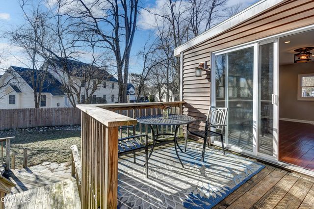 6 Jo Ann Court, Colonie, NY 12205