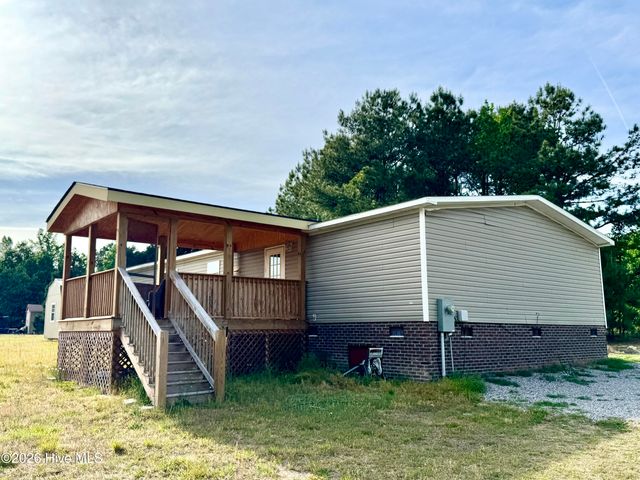 6332 Pine Meadows Road, Elm City, NC 27822