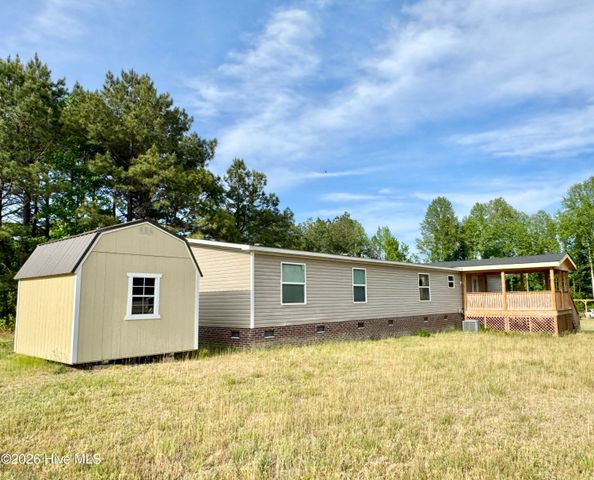 6332 Pine Meadows Road, Elm City, NC 27822