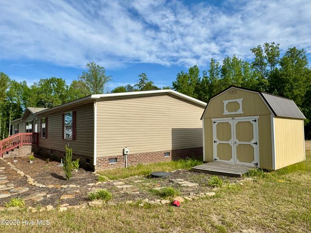 6332 Pine Meadows Road, Elm City, NC 27822
