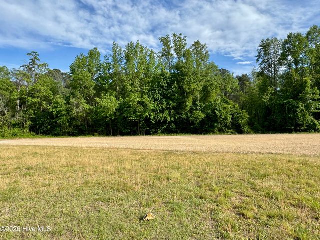 6332 Pine Meadows Road, Elm City, NC 27822