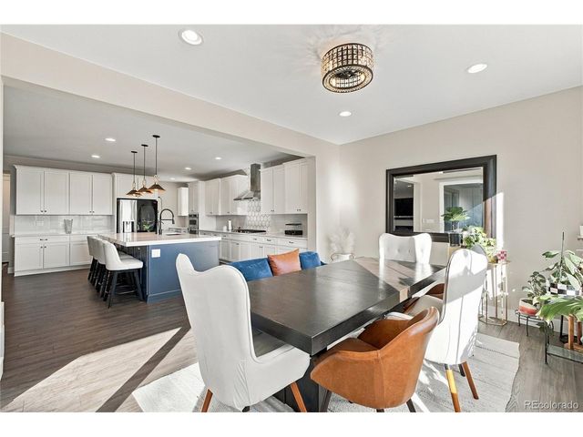 9240 Star Fall Cir, Littleton, CO 80125