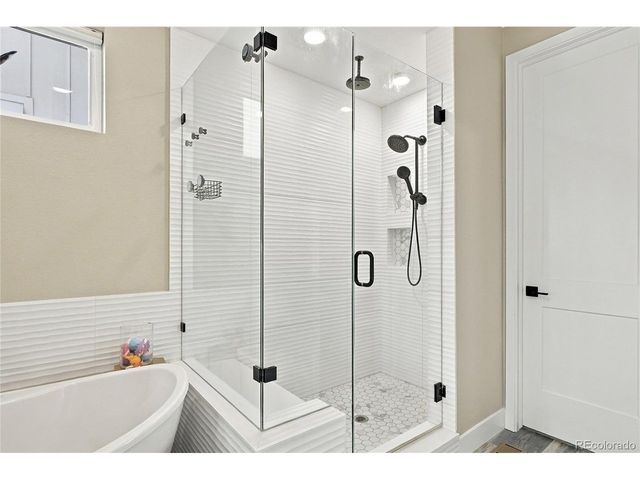 9240 Star Fall Cir, Littleton, CO 80125