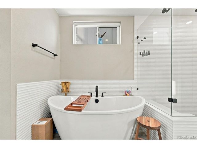 9240 Star Fall Cir, Littleton, CO 80125
