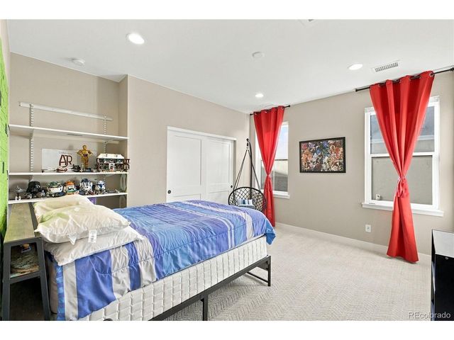 9240 Star Fall Cir, Littleton, CO 80125