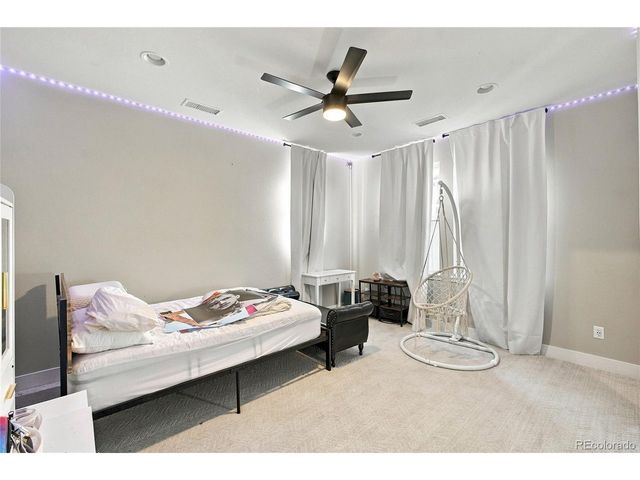 9240 Star Fall Cir, Littleton, CO 80125
