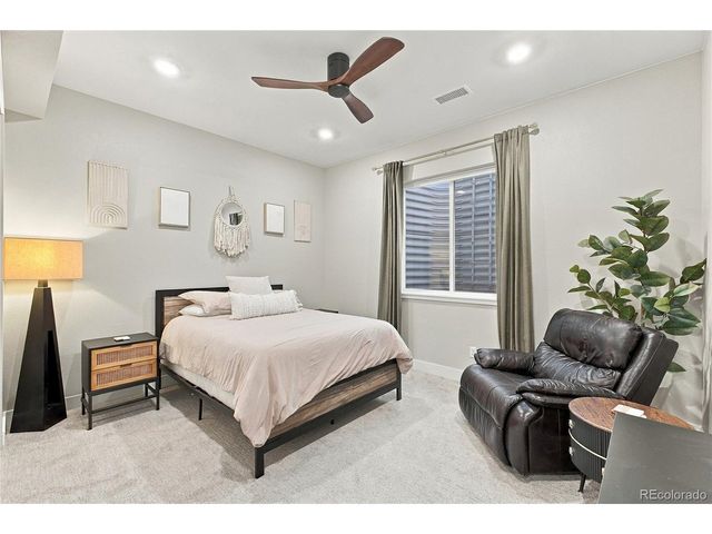 9240 Star Fall Cir, Littleton, CO 80125