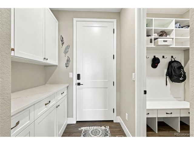 9240 Star Fall Cir, Littleton, CO 80125