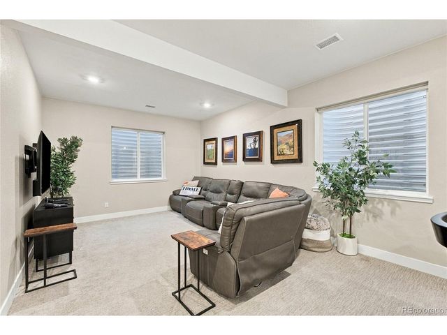 9240 Star Fall Cir, Littleton, CO 80125