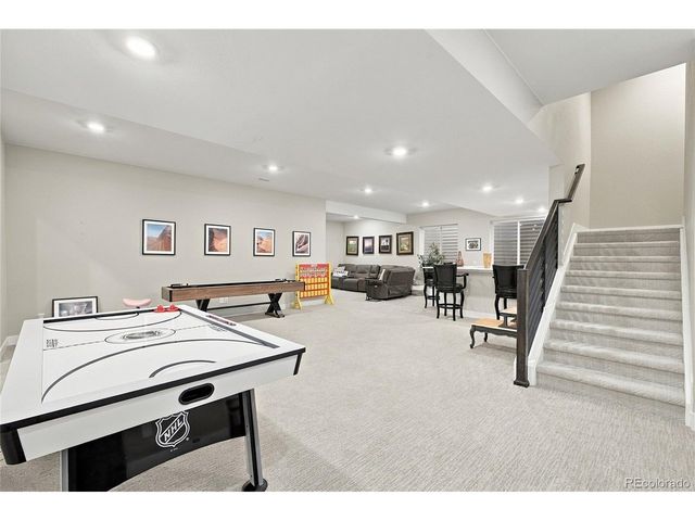 9240 Star Fall Cir, Littleton, CO 80125