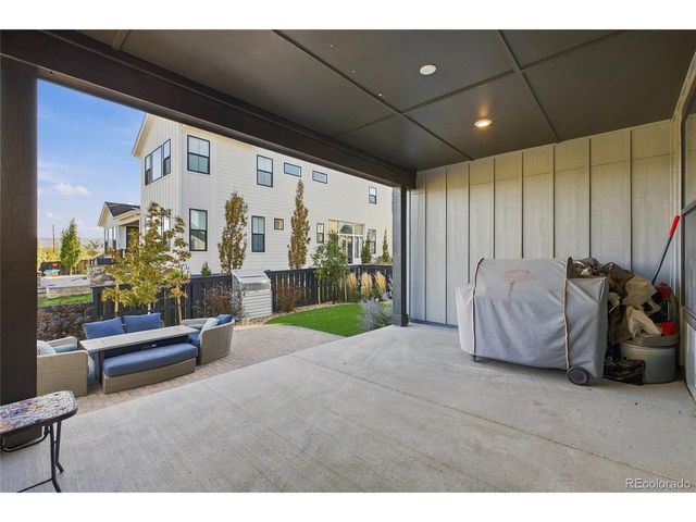 9240 Star Fall Cir, Littleton, CO 80125
