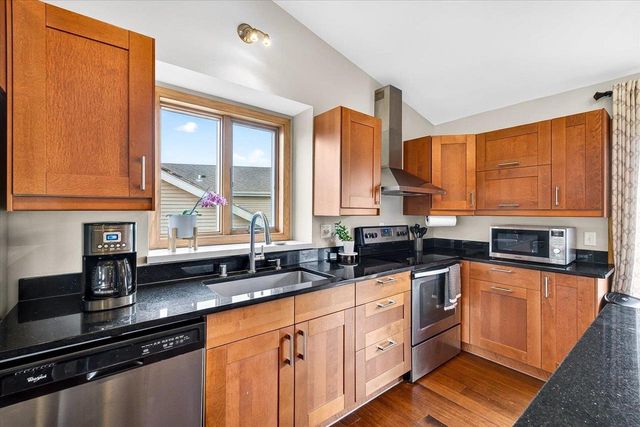 2322 Quartz Lane, Madison, WI 53719