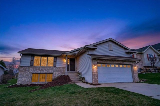 2322 Quartz Lane, Madison, WI 53719