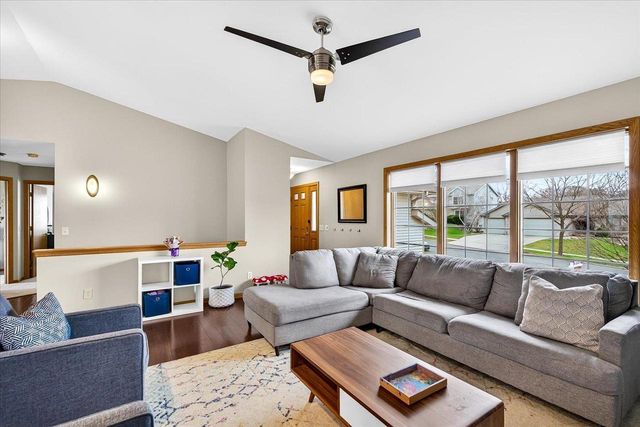 2322 Quartz Lane, Madison, WI 53719