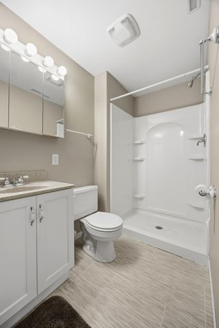 1003 12th Street N, Moorhead, MN 56560