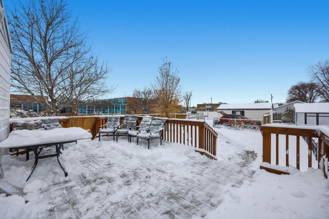 1003 12th Street N, Moorhead, MN 56560