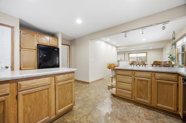 1003 12th Street N, Moorhead, MN 56560