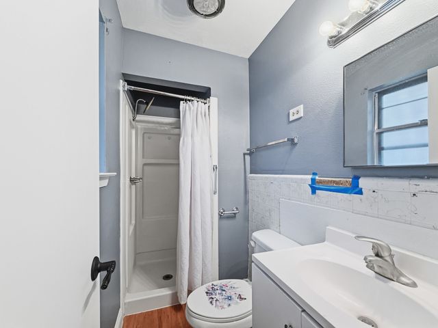 617 Rosewood Hills Drive, Garland, TX 75040