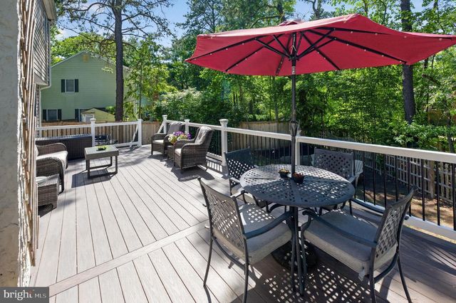 17 SHERWOOD DR, Medford, NJ 08055