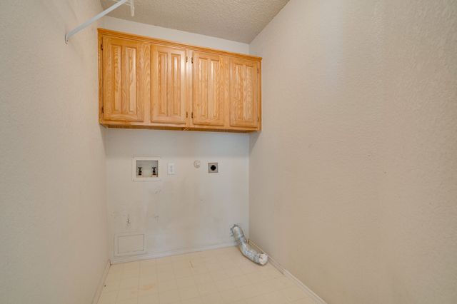 2701 Chatsworth Drive, Grapevine, TX 76051