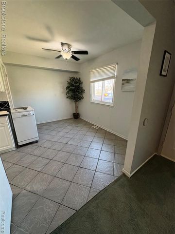 16444 Terrace Ct, Roseville, MI 48066