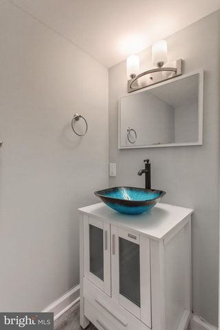 2217 14TH ST SE, Washington, DC 20020