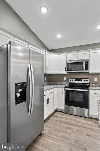 643 PINE RIDGE DR, Front Royal, VA 22630