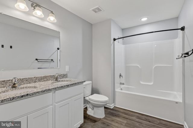 643 PINE RIDGE DR, Front Royal, VA 22630