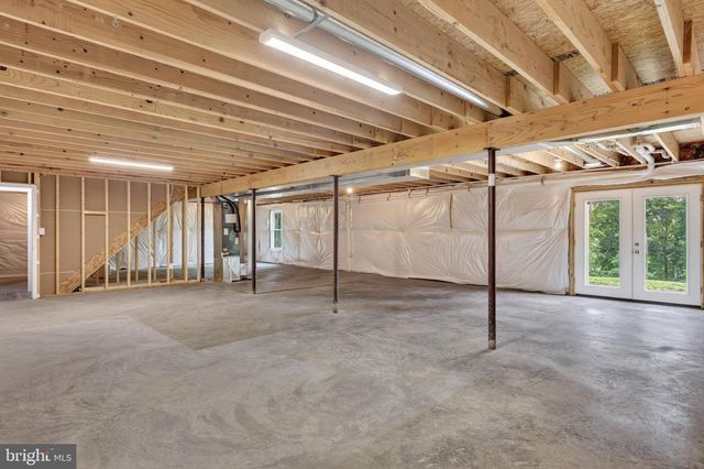 643 PINE RIDGE DR, Front Royal, VA 22630