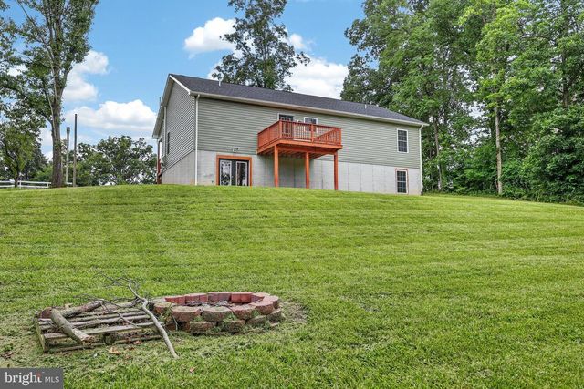 643 PINE RIDGE DR, Front Royal, VA 22630