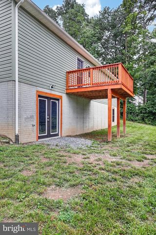 643 PINE RIDGE DR, Front Royal, VA 22630