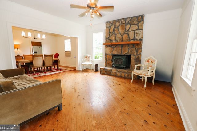 363 Sanders Davis Road, Newnan, GA 30263