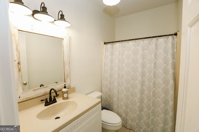 363 Sanders Davis Road, Newnan, GA 30263