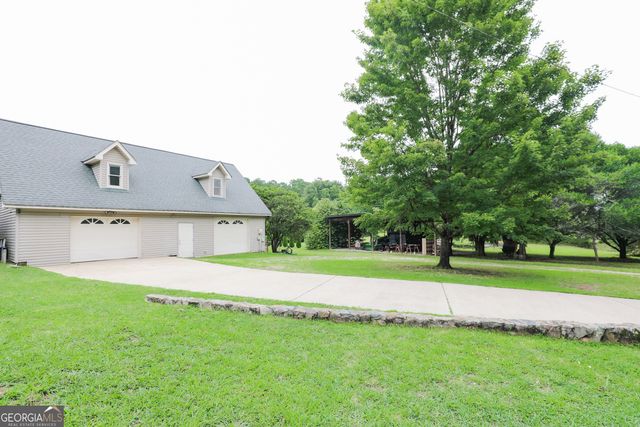 363 Sanders Davis Road, Newnan, GA 30263