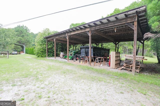 363 Sanders Davis Road, Newnan, GA 30263
