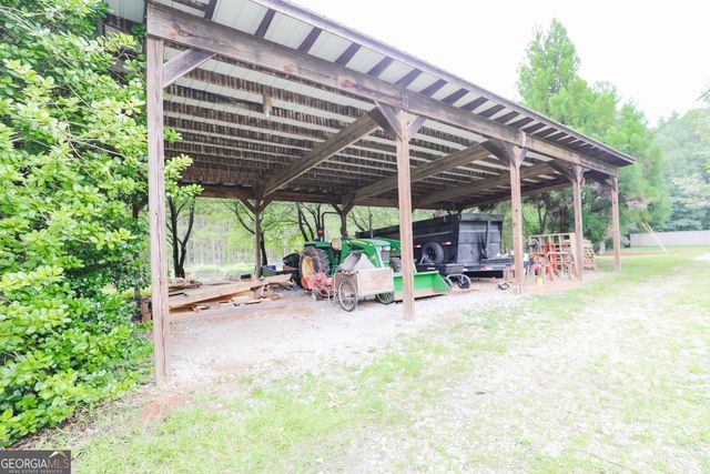 363 Sanders Davis Road, Newnan, GA 30263