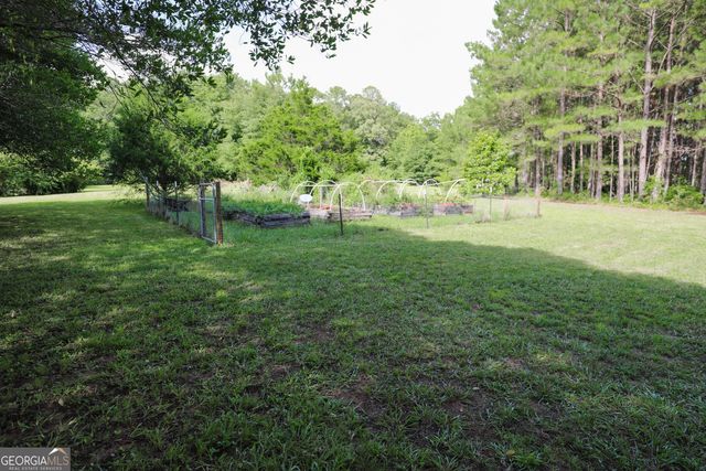 363 Sanders Davis Road, Newnan, GA 30263