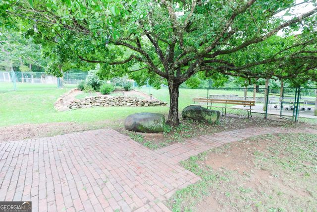 363 Sanders Davis Road, Newnan, GA 30263