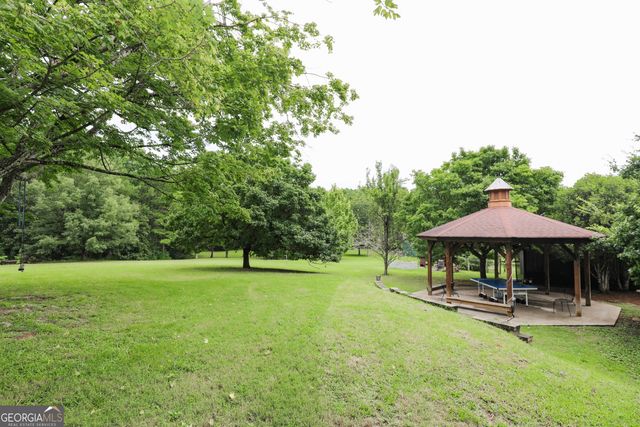 363 Sanders Davis Road, Newnan, GA 30263