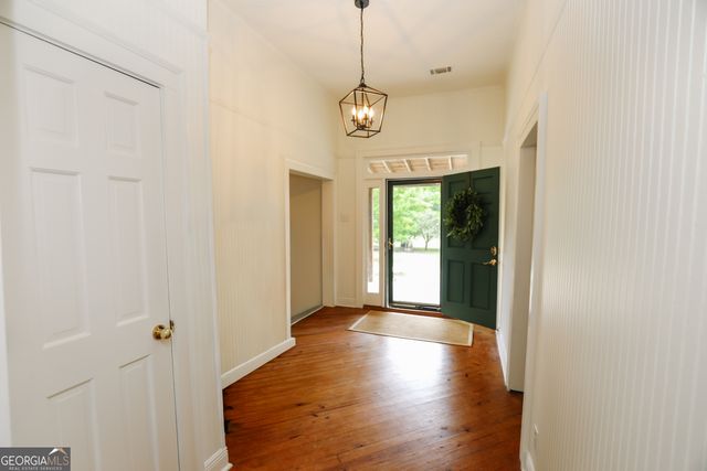363 Sanders Davis Road, Newnan, GA 30263