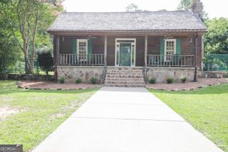 363 Sanders Davis Road, Newnan, GA 30263