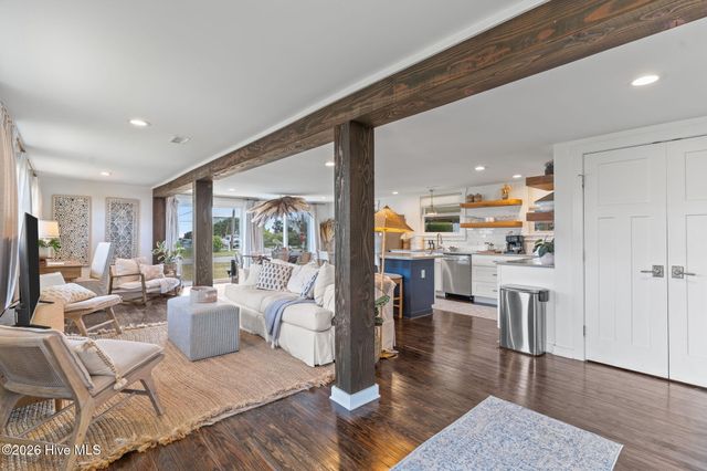 636 & 644 S Third Avenue, Kure Beach, NC 28449