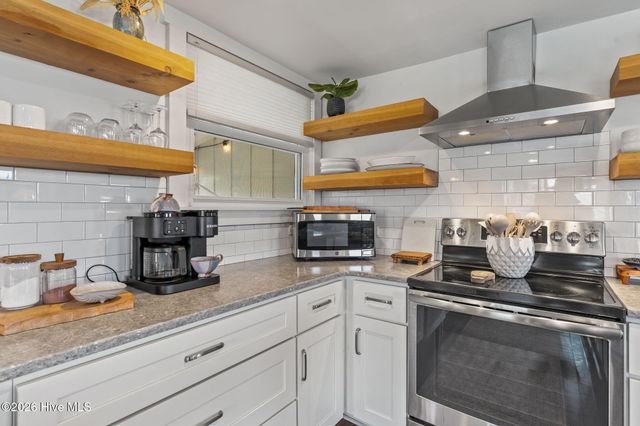 636 & 644 S Third Avenue, Kure Beach, NC 28449