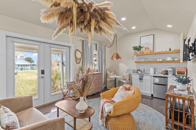 636 & 644 S Third Avenue, Kure Beach, NC 28449